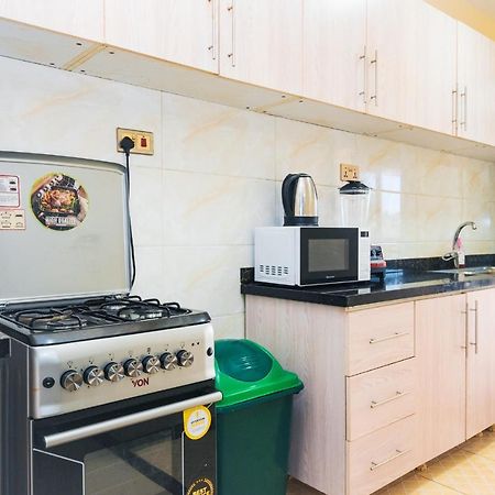 Tropical Themed 3Br And Dsq Apartment Nairobi Bagian luar foto