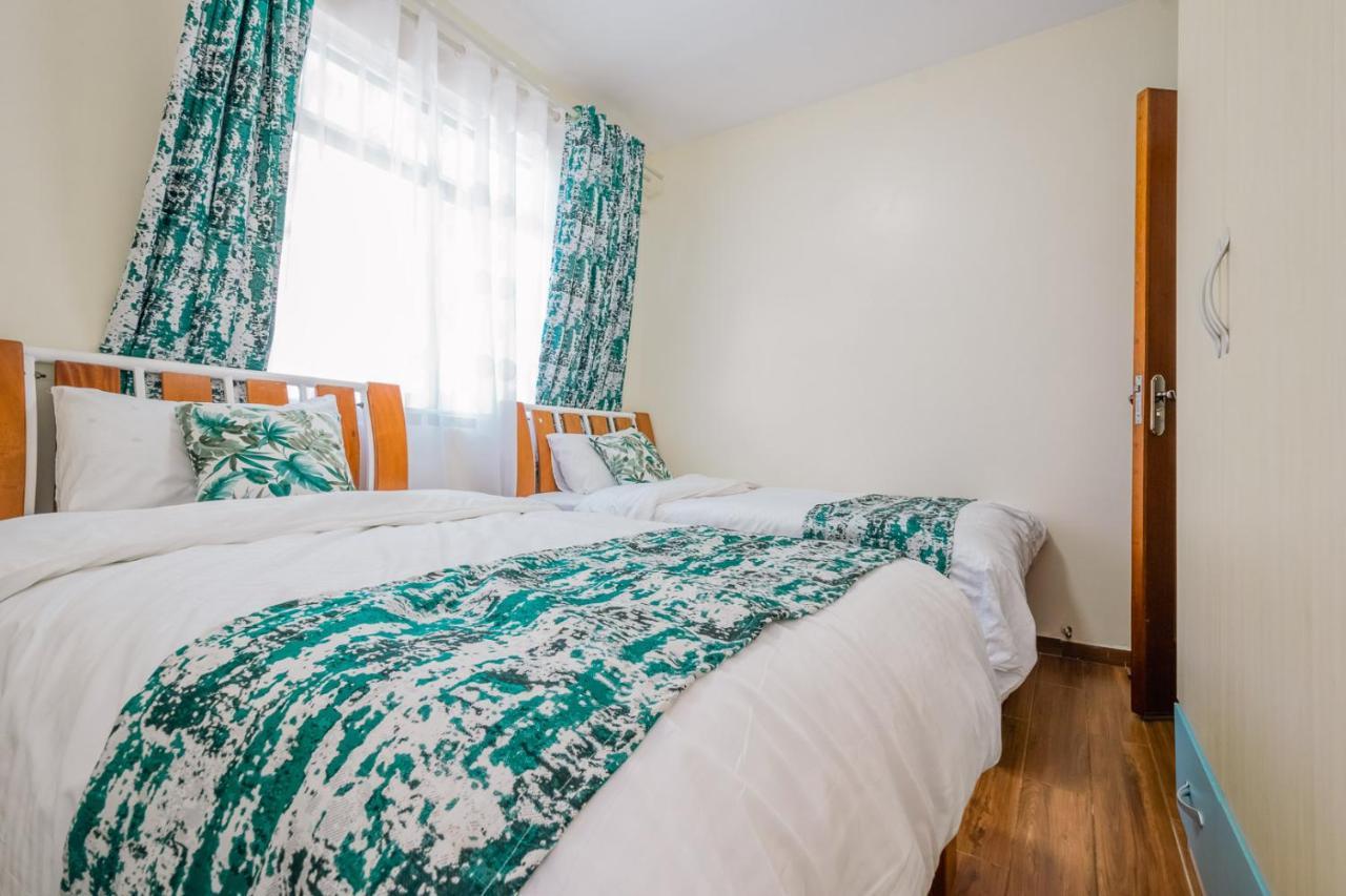 Tropical Themed 3Br And Dsq Apartment Nairobi Bagian luar foto