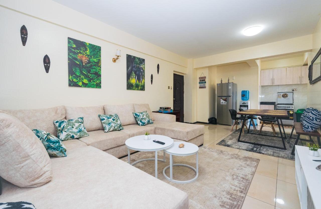Tropical Themed 3Br And Dsq Apartment Nairobi Bagian luar foto