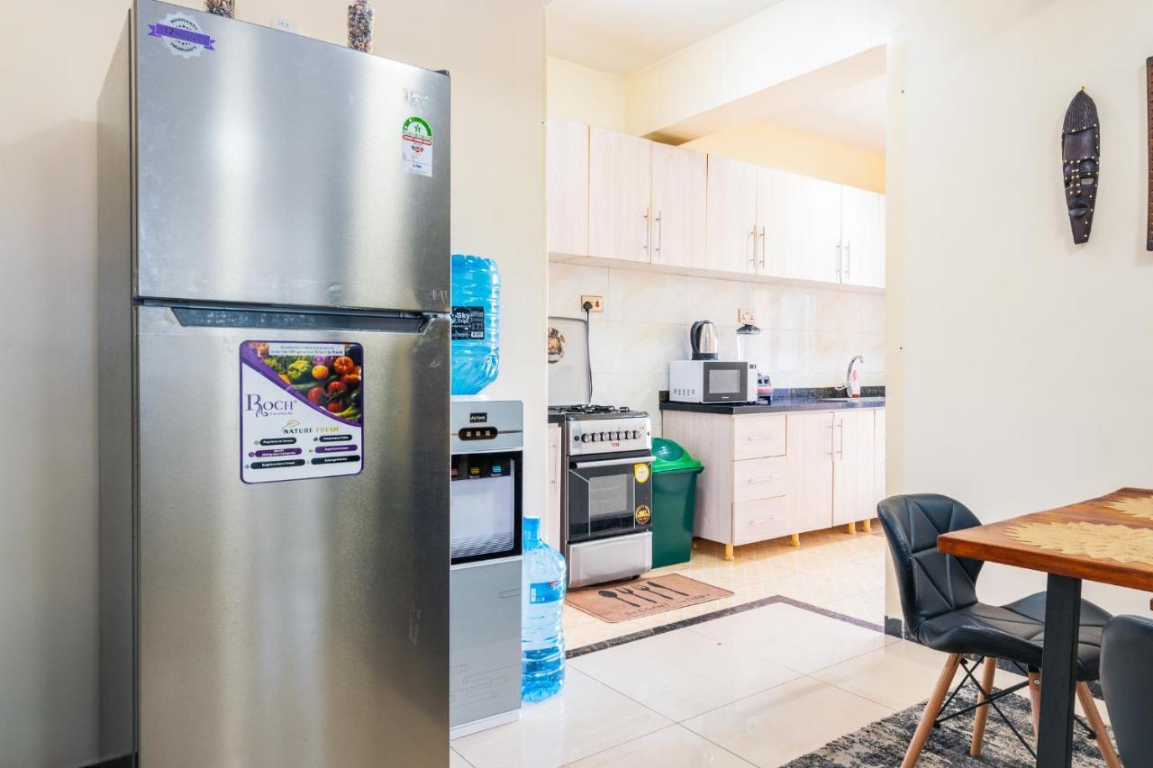 Tropical Themed 3Br And Dsq Apartment Nairobi Bagian luar foto